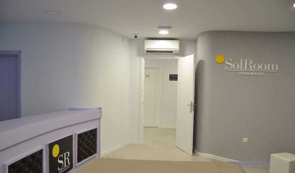 Solroom (adults Only) 2* Torremolinos